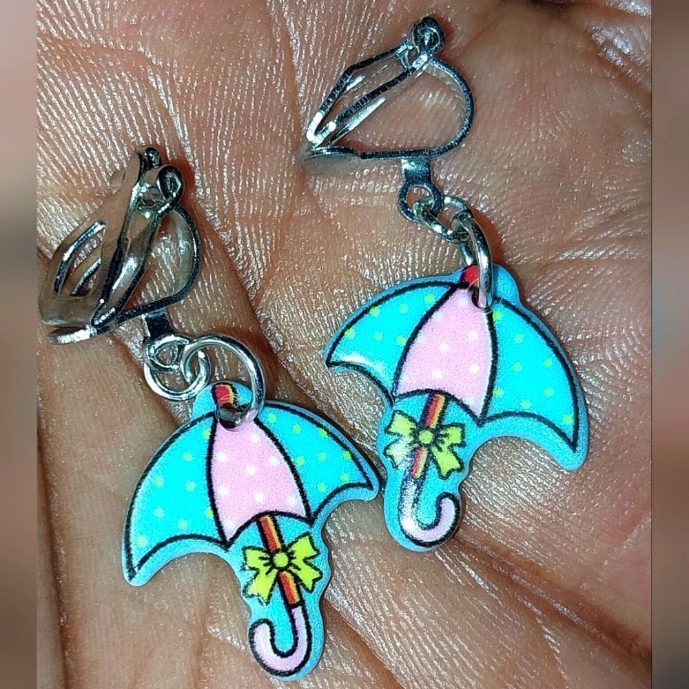 Beautiful fashion clip-on kids earrings - Picture 5 of 6